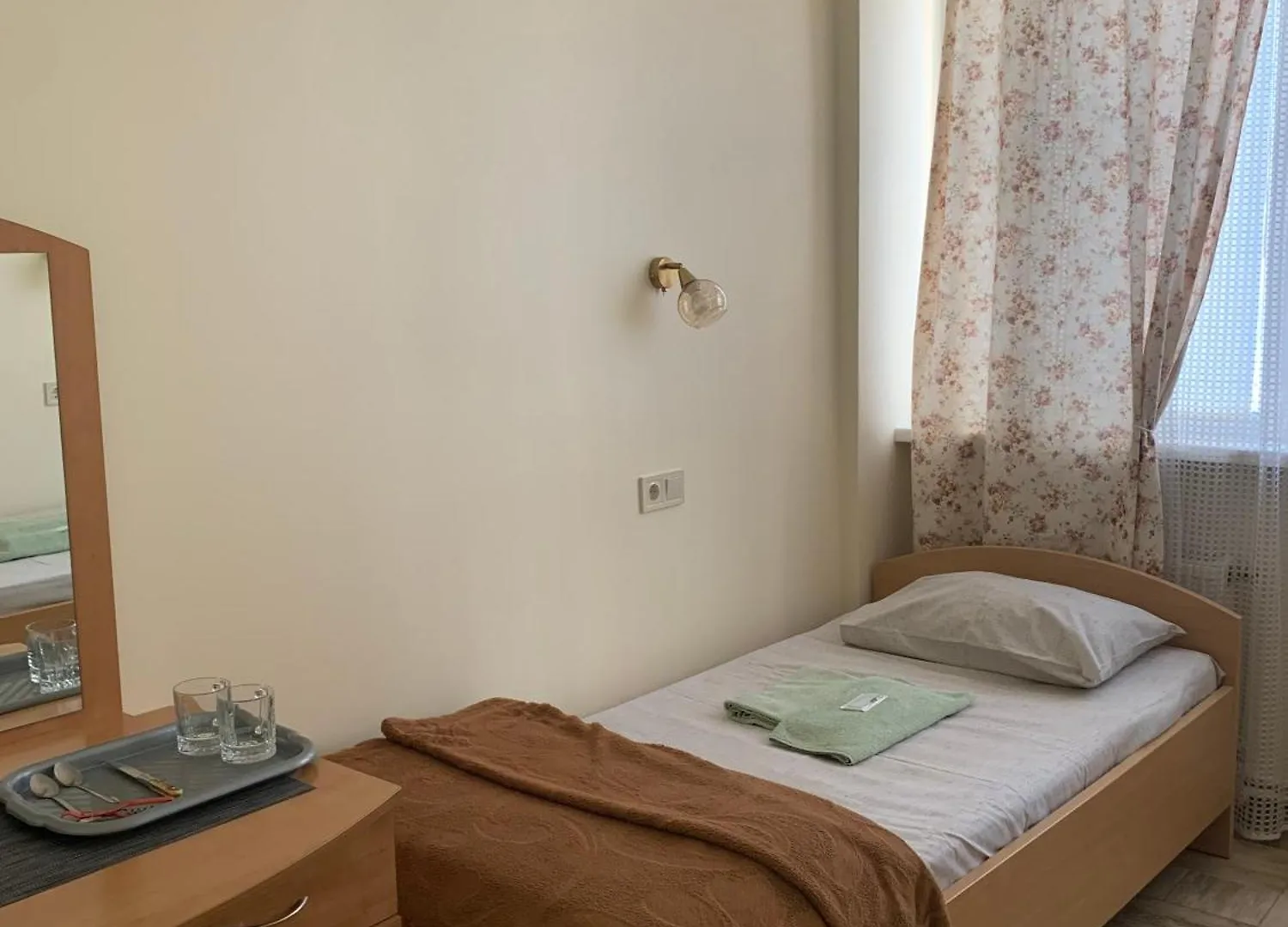 Hostel Iskra Λβιβ 0*,  Ουκρανία